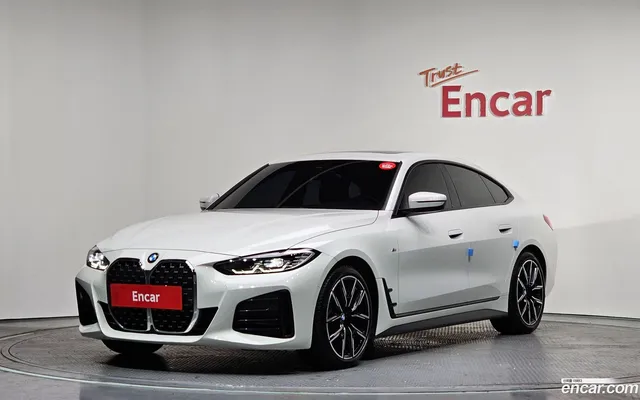 BMW 4 Series (G22) 420i M — миниатюра 1