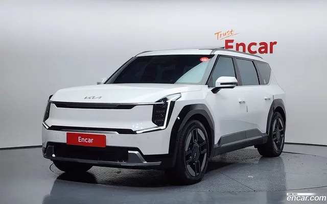 Kia EV9 4WD — миниатюра 1
