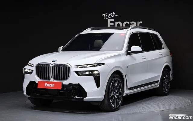 BMW X7 (G07) xDrive 40i M 6 — миниатюра 1