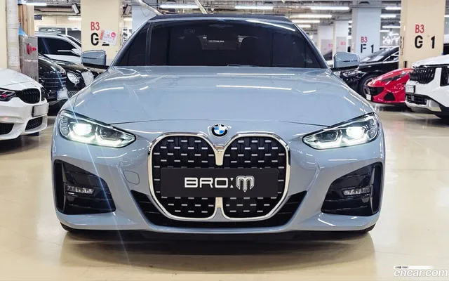 BMW 4 Series (G22) 420i M — миниатюра 1