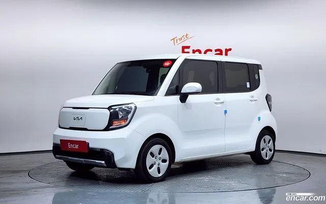 Kia EV — миниатюра 1