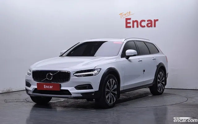 Volvo V90 B5 AWD — миниатюра 1