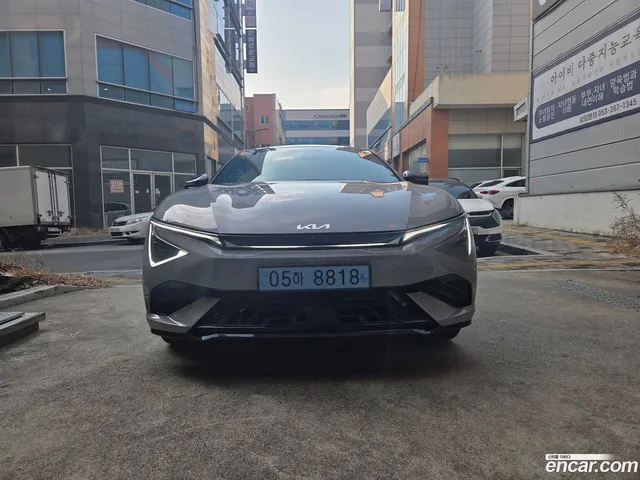 Kia EV6 4WD — миниатюра 1