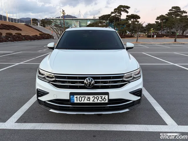 Volkswagen Tiguan 2.0 TDI — миниатюра 1
