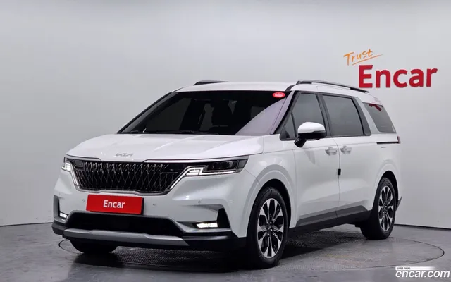 Kia Carnival 9 — миниатюра 1