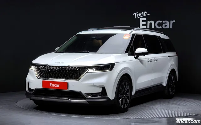 Kia Carnival 7 — миниатюра 1