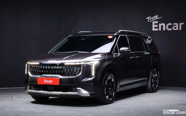 Kia Carnival 9 — миниатюра 1