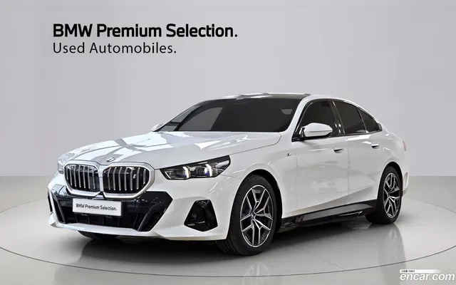 BMW i5 (G60) eDrive 40 M — миниатюра 1