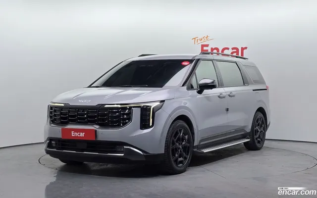 Kia Carnival HEV 9 — миниатюра 1