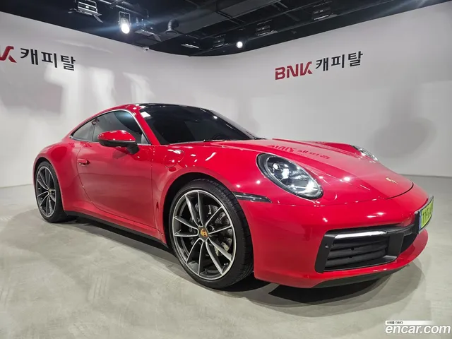 Porsche 911 (992) — миниатюра 1