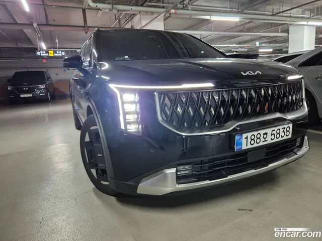 Kia Carnival HEV 9 — миниатюра 1