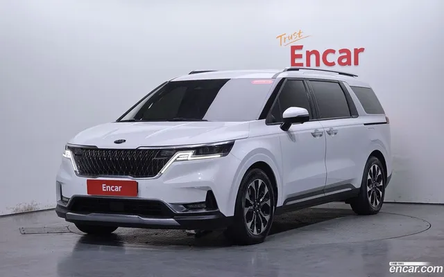 Kia Carnival 9 — миниатюра 1