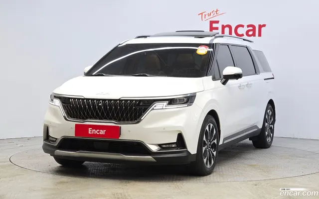 Kia Carnival 7 — миниатюра 1