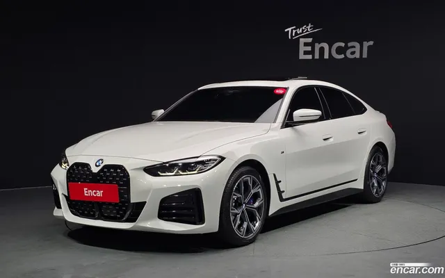 BMW 4 Series (G22) 420i M — миниатюра 1