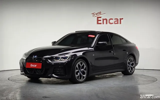 BMW i4 eDrive40 M — миниатюра 1