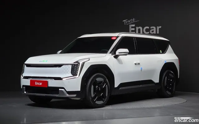 Kia EV9 4WD — миниатюра 1