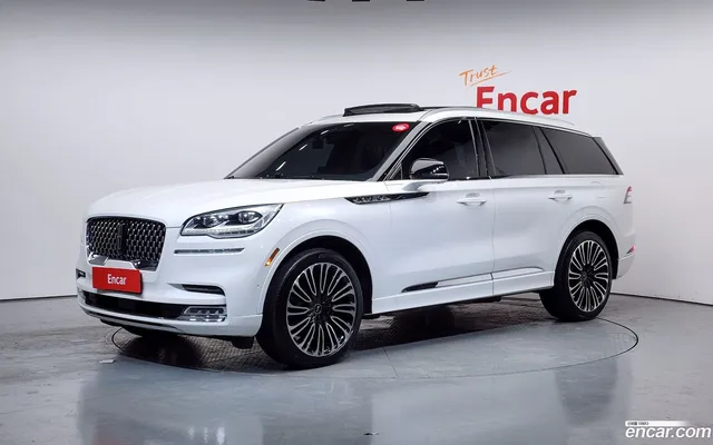 Lincoln Aviator 3.0 AWD — миниатюра 1