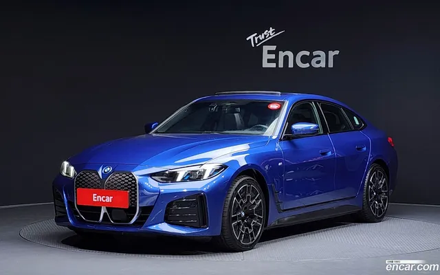 BMW i4 eDrive40 M — миниатюра 1