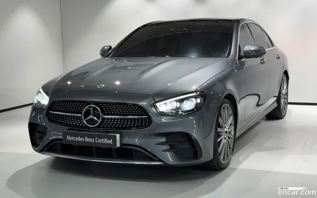 Mercedes-Benz E-Class (W213) E350 4MATIC AMG Line — миниатюра 1