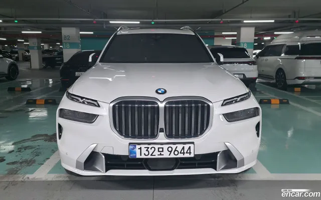 BMW X7 (G07) xDrive 40d 7 — миниатюра 1