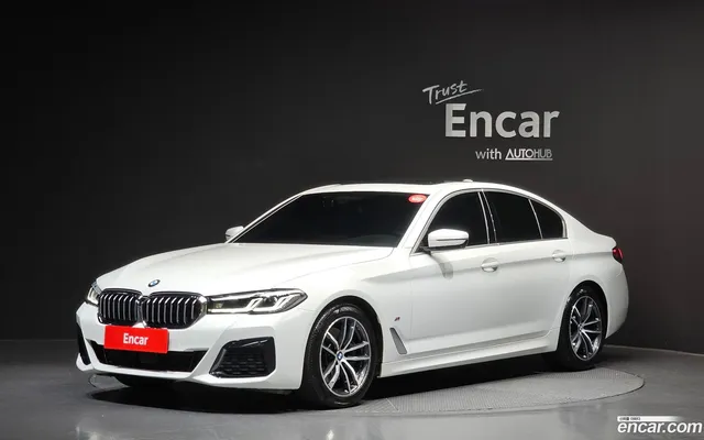 BMW 5 Series (G30) 523d M — миниатюра 1