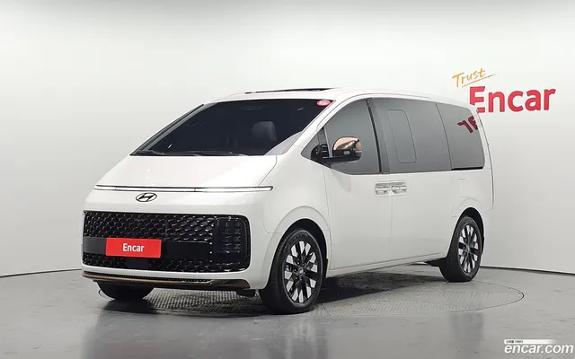 Hyundai Staria HEV 1.6 7 — миниатюра 1