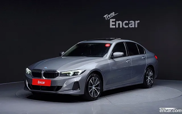 BMW 3 Series (G20) 320i — миниатюра 1