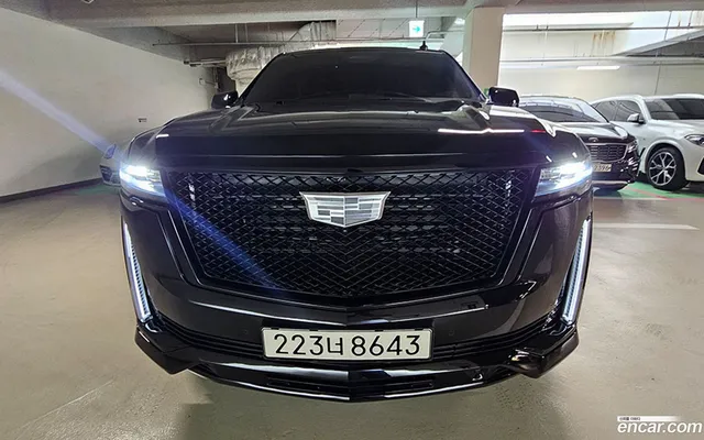 Cadillac 5 6.2 ESV — миниатюра 1