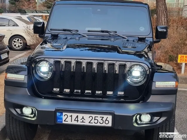Jeep Wrangler (JL) 2.0 4 — миниатюра 1