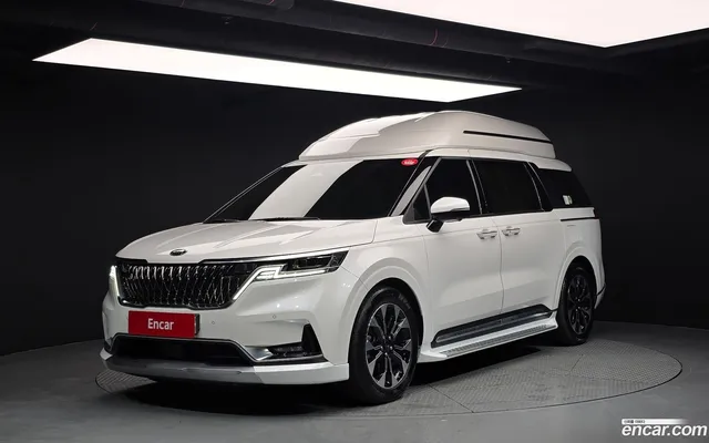 Kia Carnival 7 — миниатюра 1