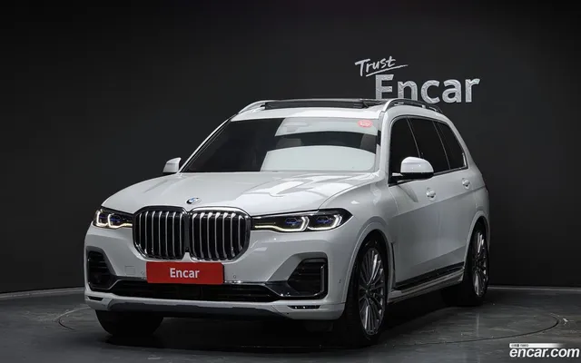 BMW X7 (G07) xDrive 40i 7 — миниатюра 1