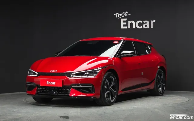 Kia EV6 — миниатюра 1