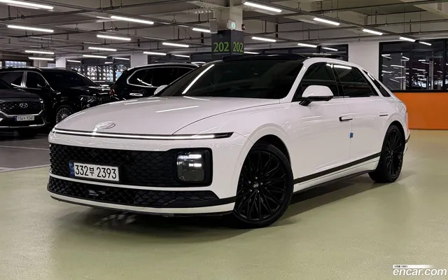 Hyundai Grandeur (GN7) 3.5 4WD — миниатюра 1