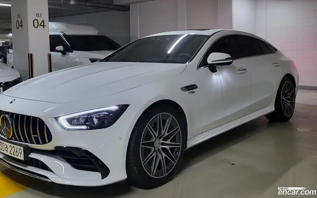 Mercedes-Benz AMG GT 4 43 4MATIC+ — миниатюра 1