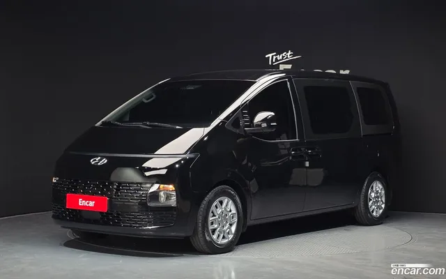 Hyundai Staria 9 — миниатюра 1