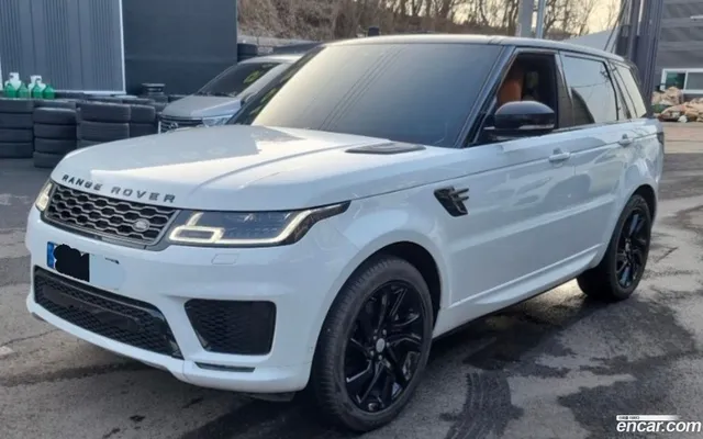 Land Rover 2 P360 HSE — миниатюра 1