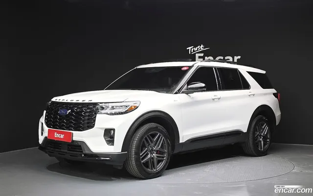 Ford Explorer 2.3 ST- 4WD — миниатюра 1