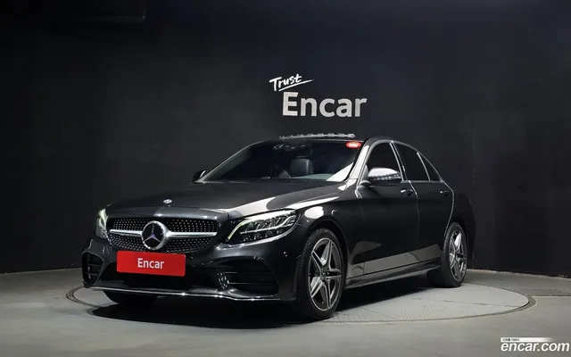 Mercedes-Benz C- W205 C200 AMG Line — миниатюра 1