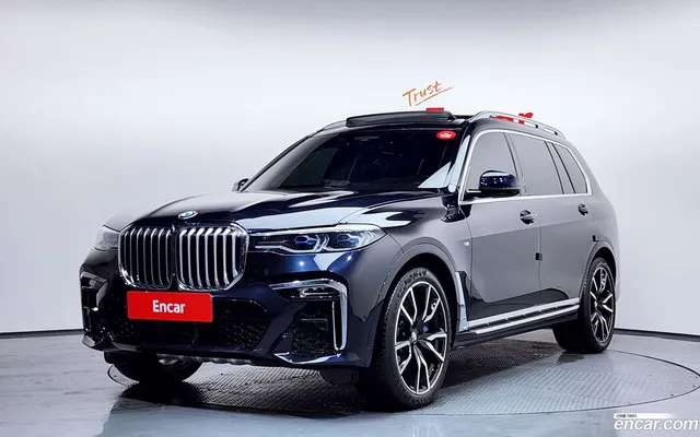 BMW X7 (G07) xDrive 40i M 6 — миниатюра 1