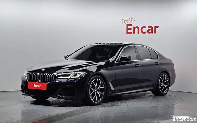 BMW 5 Series (G30) 530i xDrive M — миниатюра 1
