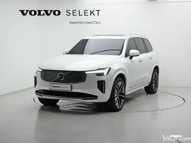 Volvo XC90 B6 — миниатюра 1