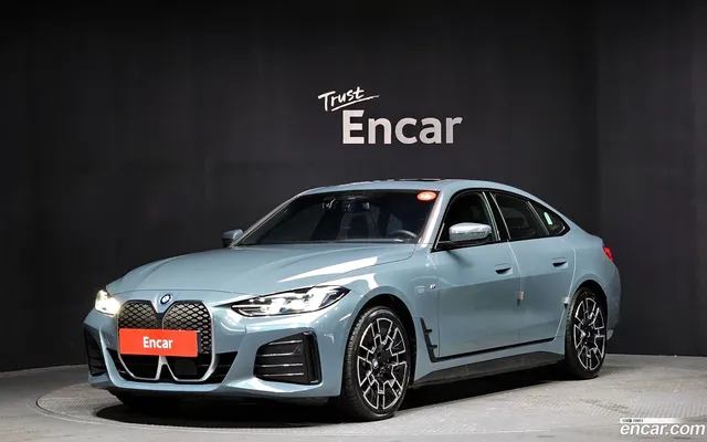 BMW i4 eDrive40 M — миниатюра 1