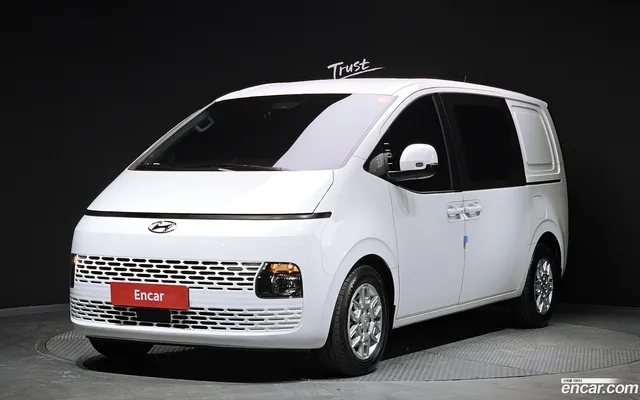 Hyundai Staria 5 — миниатюра 1