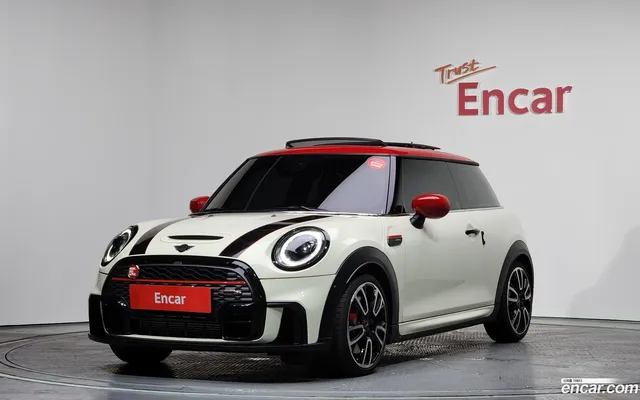 MINI Cooper S JCW — миниатюра 1