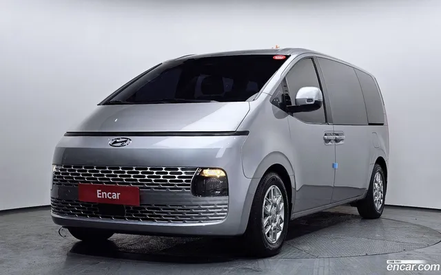 Hyundai Staria 4WD 11 — миниатюра 1