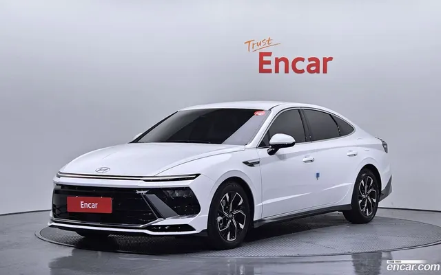 Hyundai (DN8) 1.6 — миниатюра 1