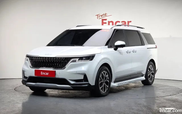 Kia Carnival 9 — миниатюра 1