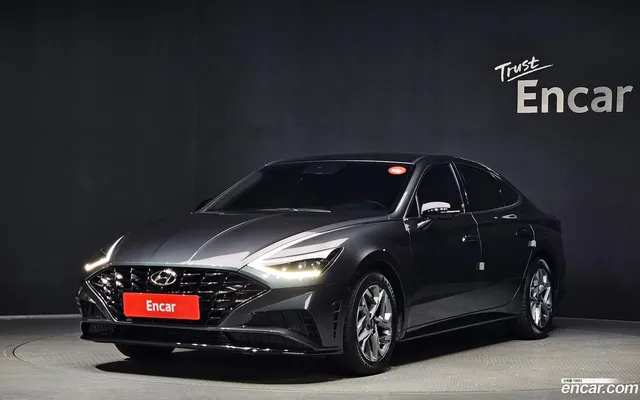 Hyundai Sonata (DN8) 2.0 — миниатюра 1