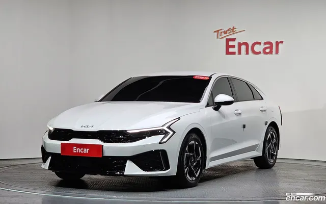 Kia K5 3 1.6 — миниатюра 1