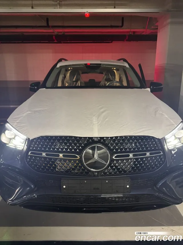 Mercedes-Benz GLE-Class (W167) GLE450 4MATIC AMG Line — миниатюра 1